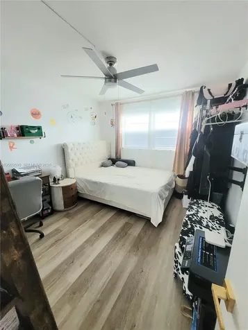 1780 NE 191st Street Miami FL 33179