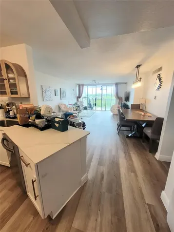 1780 NE 191st Street Miami FL 33179