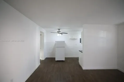 7130 W 11th Court Hialeah FL 33014