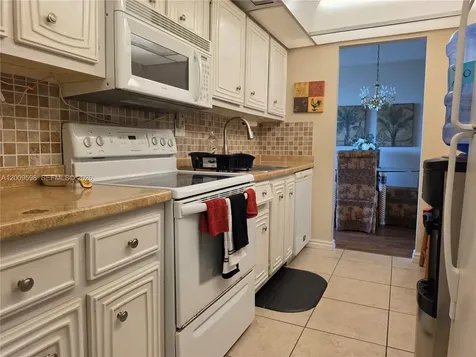 3771 Environ Boulevard Lauderhill FL 33319