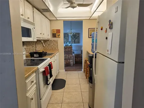 3771 Environ Boulevard Lauderhill FL 33319