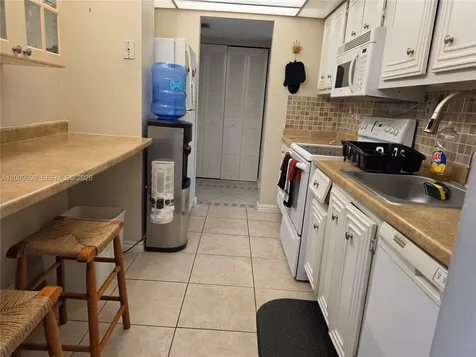 3771 Environ Boulevard Lauderhill FL 33319