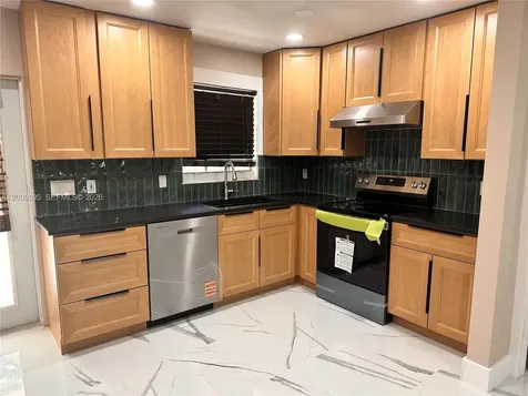 3614 Everglades Road Palm Beach Gardens FL 33410