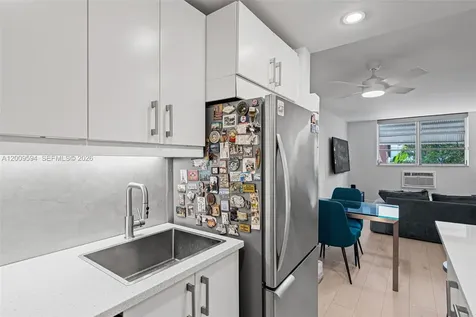915 Jefferson Avenue Miami Beach FL 33139