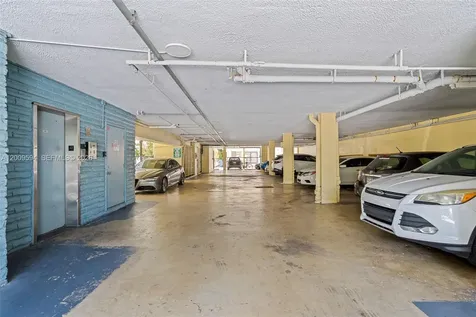 915 Jefferson Avenue Miami Beach FL 33139