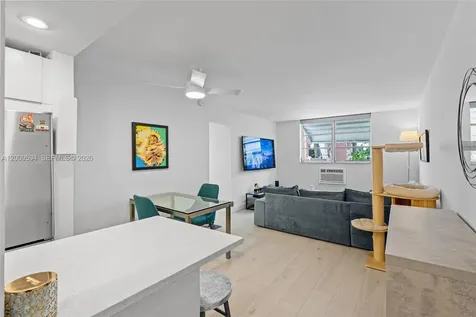 915 Jefferson Avenue Miami Beach FL 33139