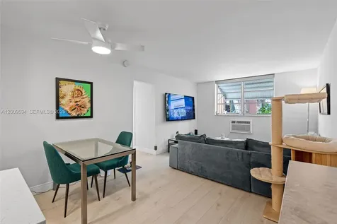 915 Jefferson Avenue Miami Beach FL 33139