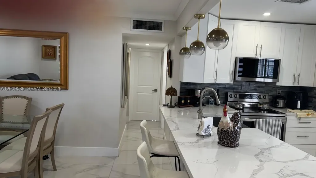 31 Normandy A Delray Beach FL 33484