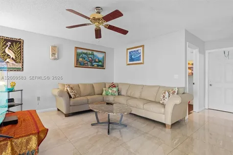 1001 SW 100th Terrace Pembroke Pines FL 33025