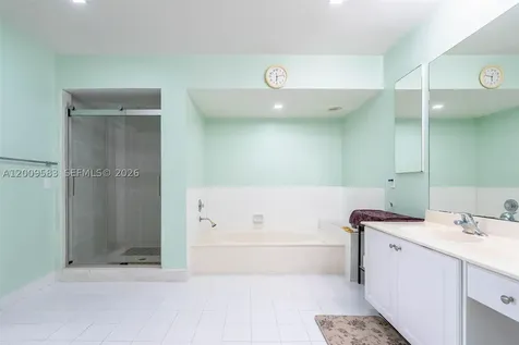 1001 SW 100th Terrace Pembroke Pines FL 33025