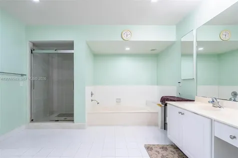 1001 SW 100th Terrace Pembroke Pines FL 33025