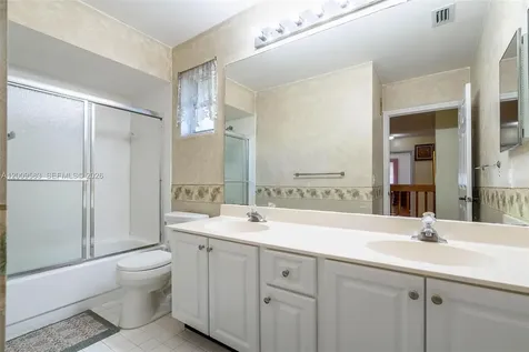 1001 SW 100th Terrace Pembroke Pines FL 33025