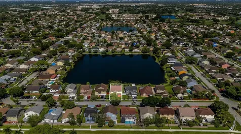 1001 SW 100th Terrace Pembroke Pines FL 33025