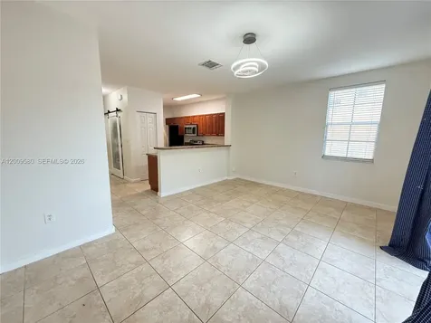 9239 SW 227th Street Cutler Bay FL 33190