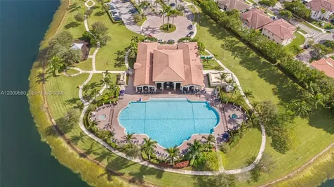9239 SW 227th Street Cutler Bay FL 33190