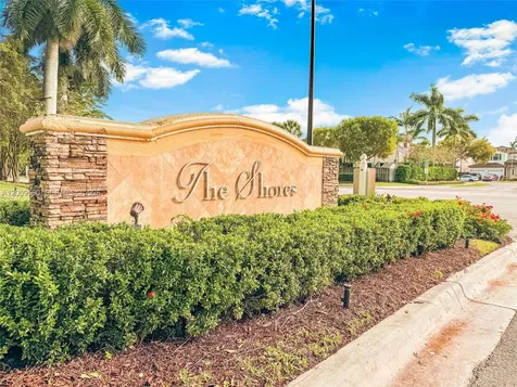 9239 SW 227th Street Cutler Bay FL 33190