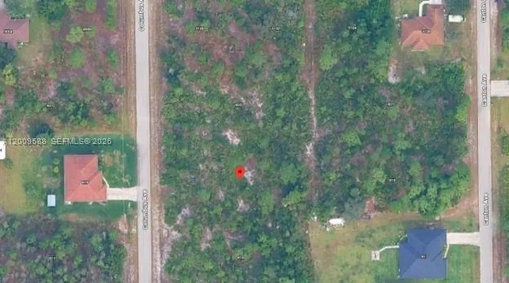 918 Columbus Avenue Lehigh Acres FL 33972