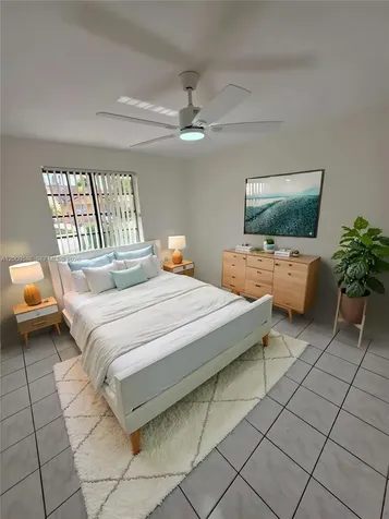 11649 NW 91st Avenue Hialeah Gardens FL 33018