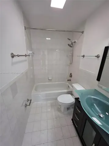 11649 NW 91st Avenue Hialeah Gardens FL 33018