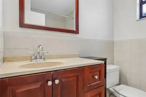 11649 NW 91st Avenue Hialeah Gardens FL 33018