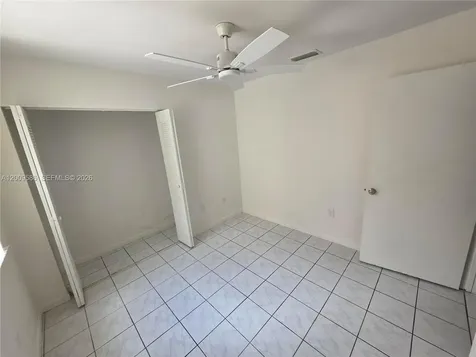 11649 NW 91st Avenue Hialeah Gardens FL 33018