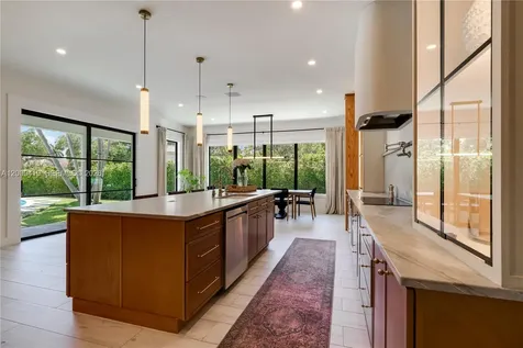 18326 SW 83rd Place Palmetto Bay FL 33157