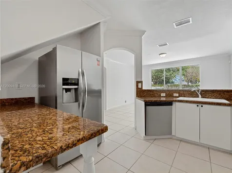 8721 SW 2nd Terrace Miami FL 33174