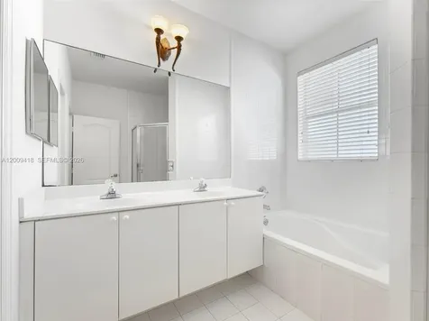 8721 SW 2nd Terrace Miami FL 33174