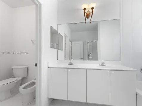 8721 SW 2nd Terrace Miami FL 33174