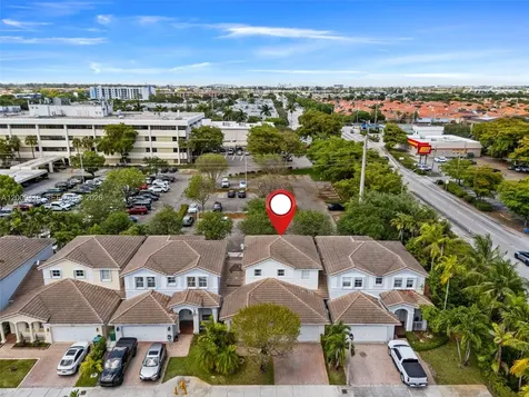 8721 SW 2nd Terrace Miami FL 33174