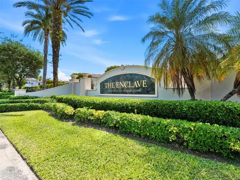 8721 SW 2nd Terrace Miami FL 33174