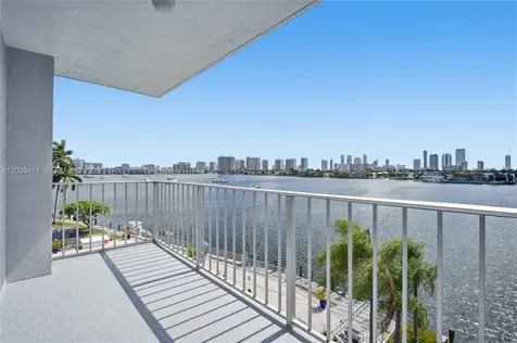 16570 NE 26th Avenue North Miami Beach FL 33160