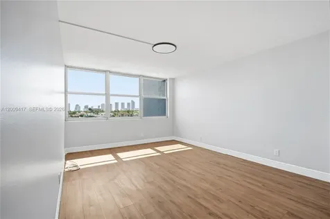 16570 NE 26th Avenue North Miami Beach FL 33160