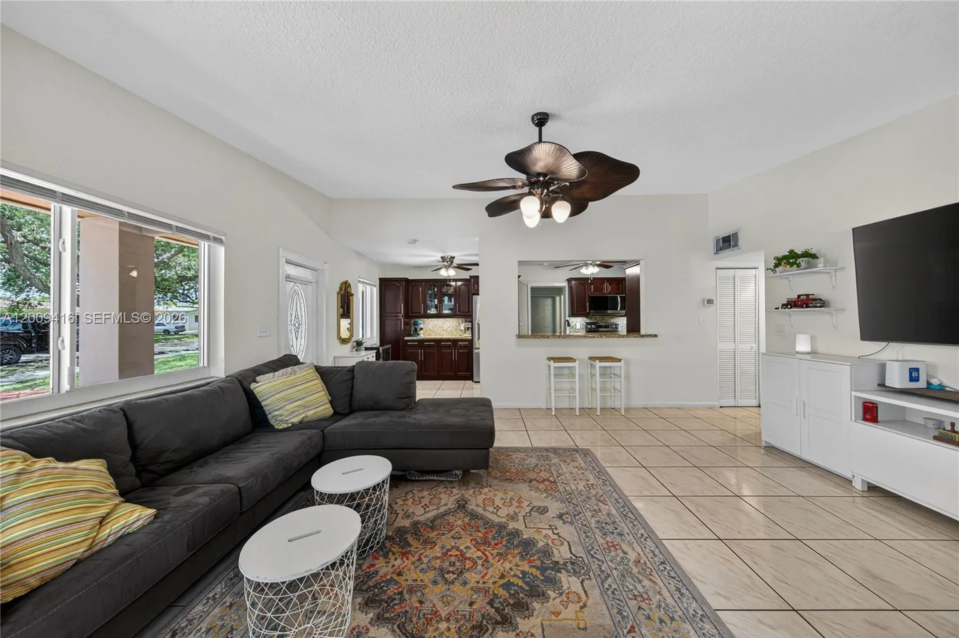211 S 57th Way Hollywood FL 33023