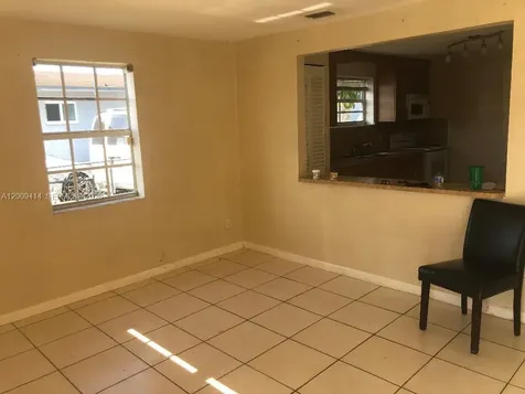 3321 SW 91st Avenue Miami FL 33165