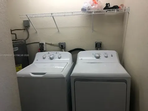 3321 SW 91st Avenue Miami FL 33165