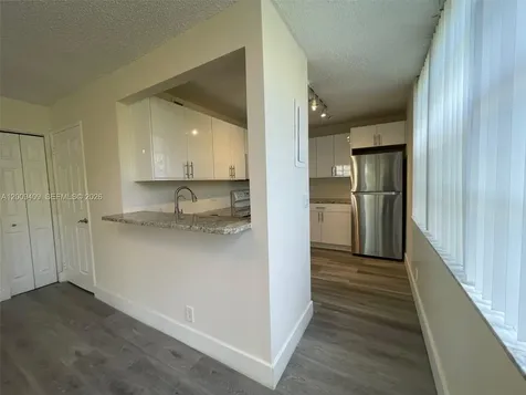 9471 Evergreen Place Davie FL 33324