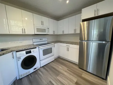 9471 Evergreen Place Davie FL 33324