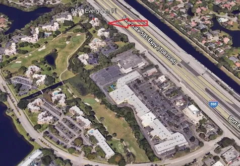 9471 Evergreen Place Davie FL 33324