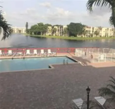 9471 Evergreen Place Davie FL 33324