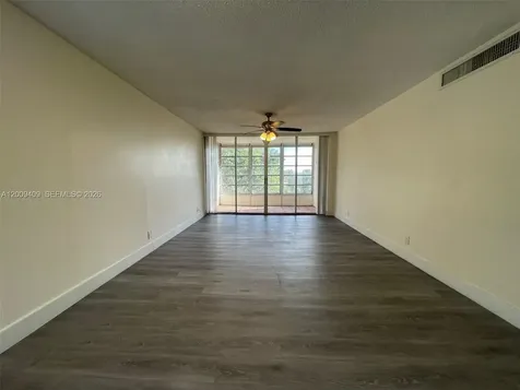 9471 Evergreen Place Davie FL 33324