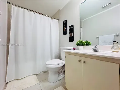 7220 NW 114th Avenue Doral FL 33178