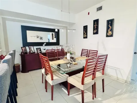 7220 NW 114th Avenue Doral FL 33178