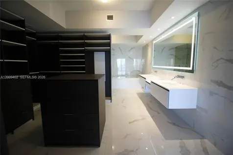 5000 Island Estates Drive Aventura FL 33160