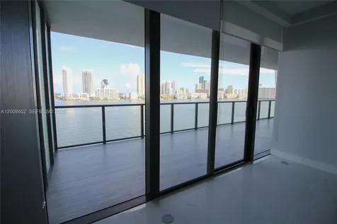 5000 Island Estates Drive Aventura FL 33160