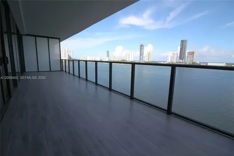 5000 Island Estates Drive Aventura FL 33160