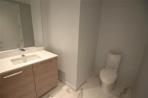5000 Island Estates Drive Aventura FL 33160