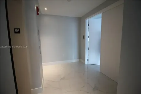 5000 Island Estates Drive Aventura FL 33160