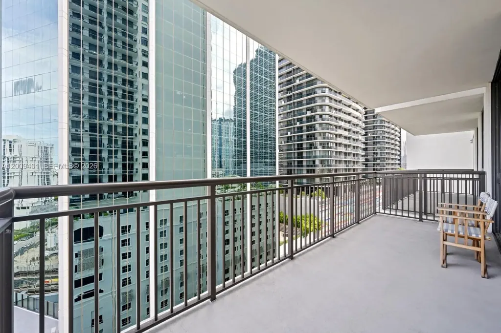 999 SW 1st Avenue Miami FL 33130