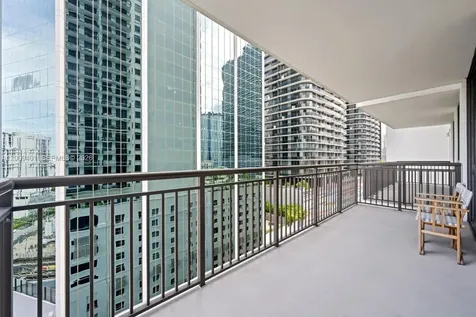 999 SW 1st Avenue Miami FL 33130
